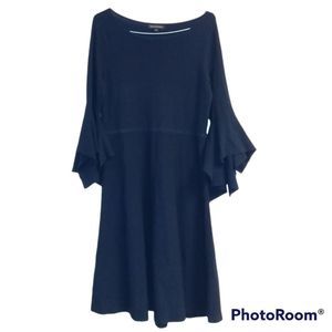 Banana Republic Navy Blue Heavy Weight Mermaid Sleeve Dress . 💙